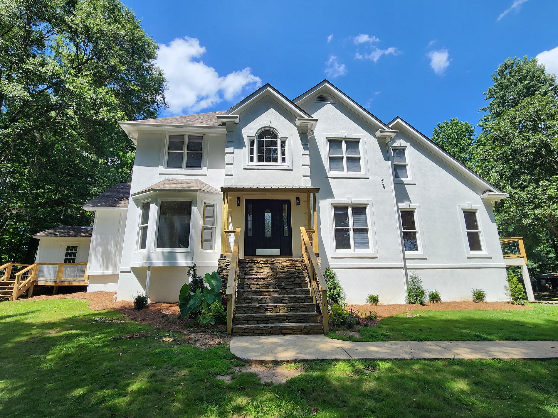 Gutter & Gutter Guard Installation roofing project in Helena, AL